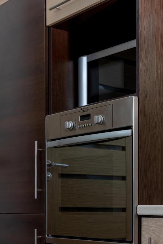 Apartament z Parkingiem Blisko Gubałówki w Zakopanem by Noclegi Renters - image 12