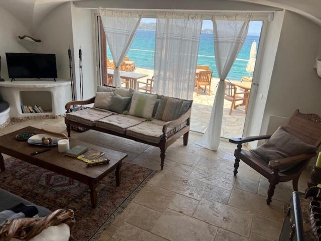 Villa with Sea View image 1