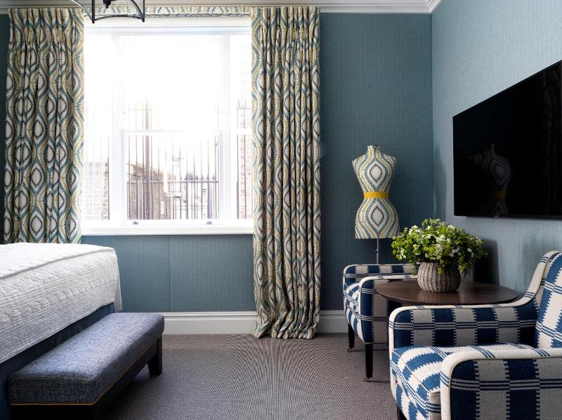 Superior Room image 4