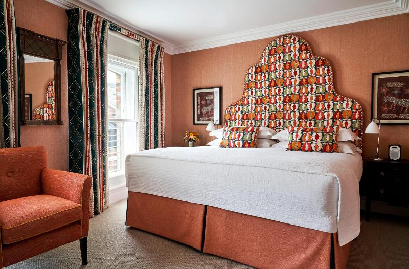 Luxury Room image 4