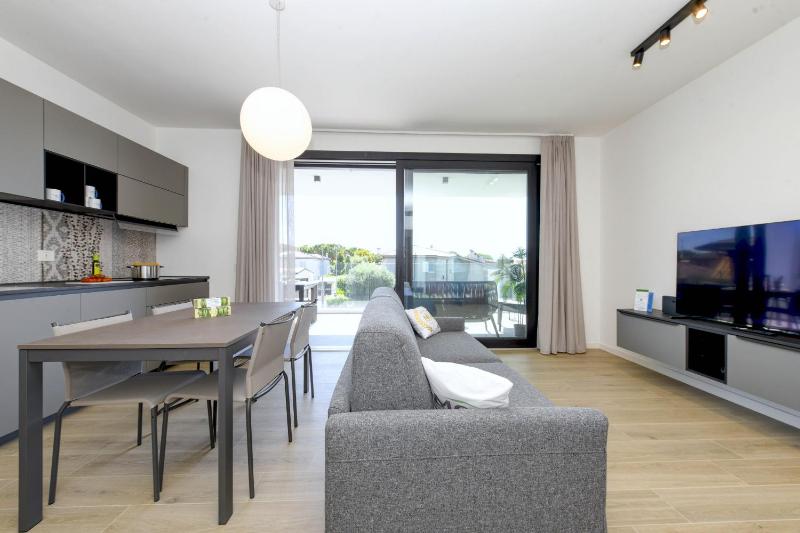 MGH Luxury - Palms Residence Sirmione N2 - image 17