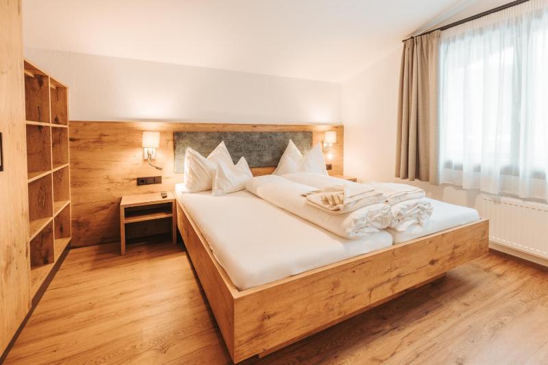Two-Bedroom Apartment image 4