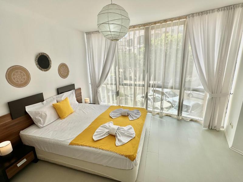 One-Bedroom Apartment (4 Adults) image 1