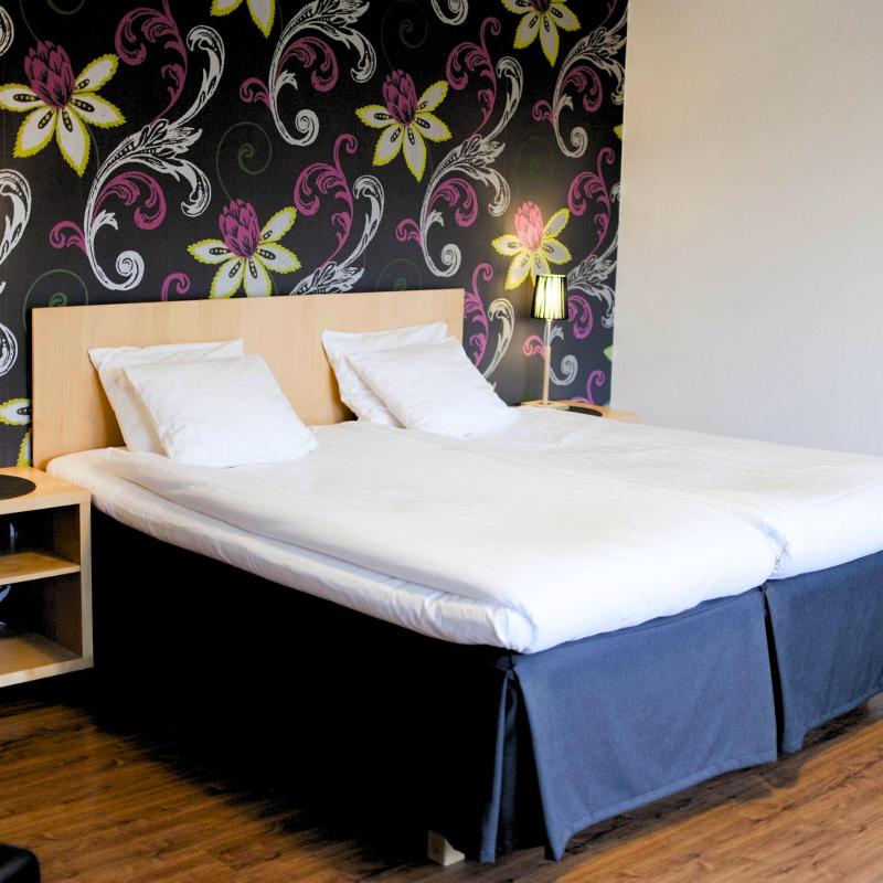 Double Room image 1