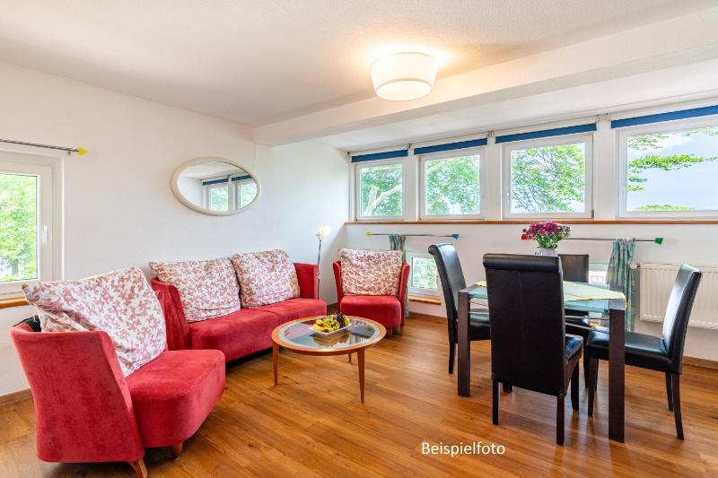 Apartment with Balcony and Rooftop Terrace image 1