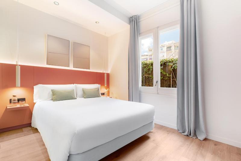 Superior Double Room image 1