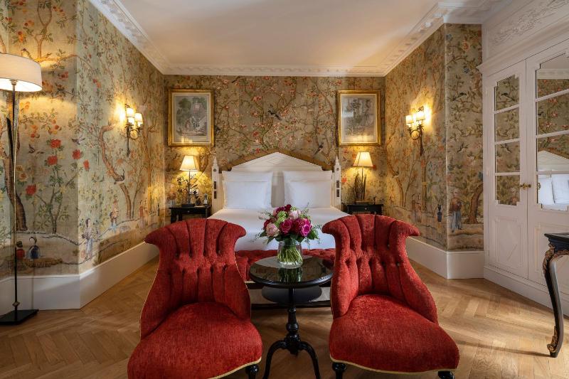 Superior Double or Twin Room image 1