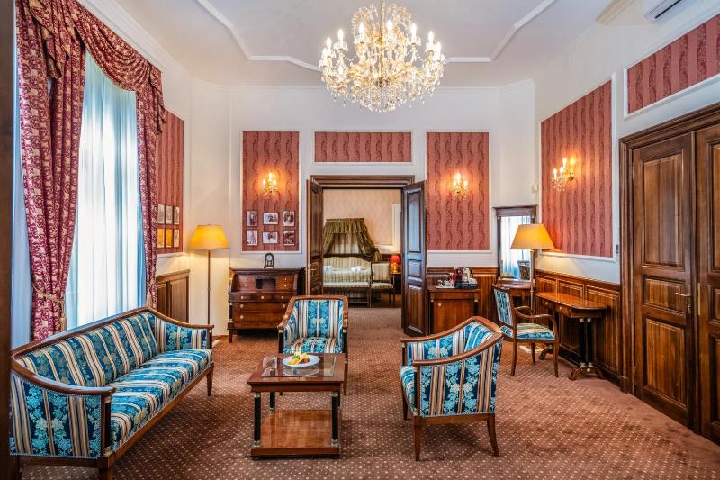 Presidential Suite image 4