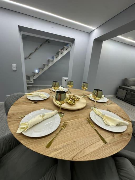 Duplex com jacuzzi em Olival Basto Images