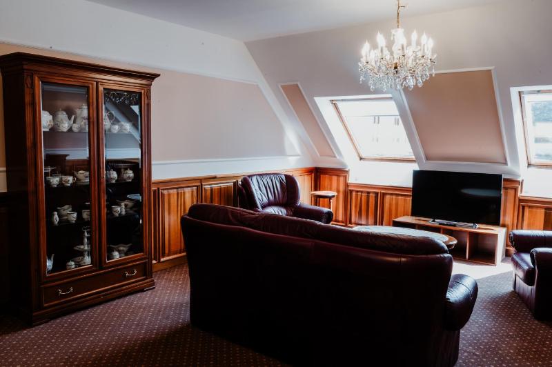 Three-Bedroom Apartment image 3