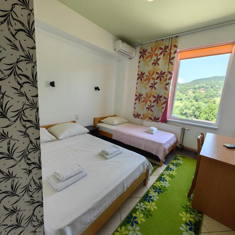 Triple Room image 1