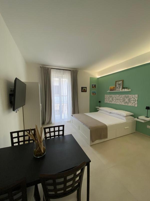 Le Buguse suite apartment Images