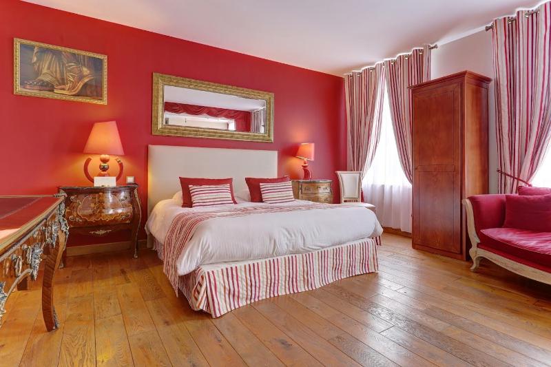 Superior Double Room image 4