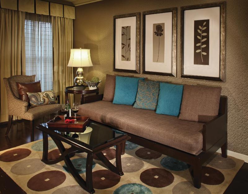Royal King Suite image 4