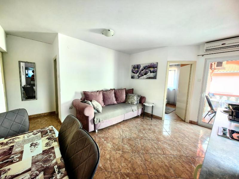 Apartments Lea with pool - image 14