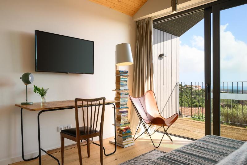 Dream Guincho - image 6
