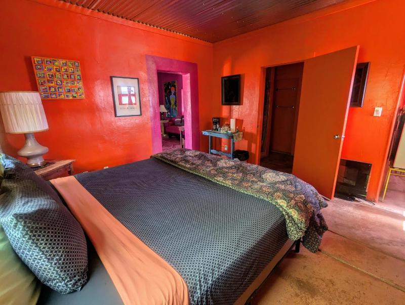 The Persimmon Suite image 4