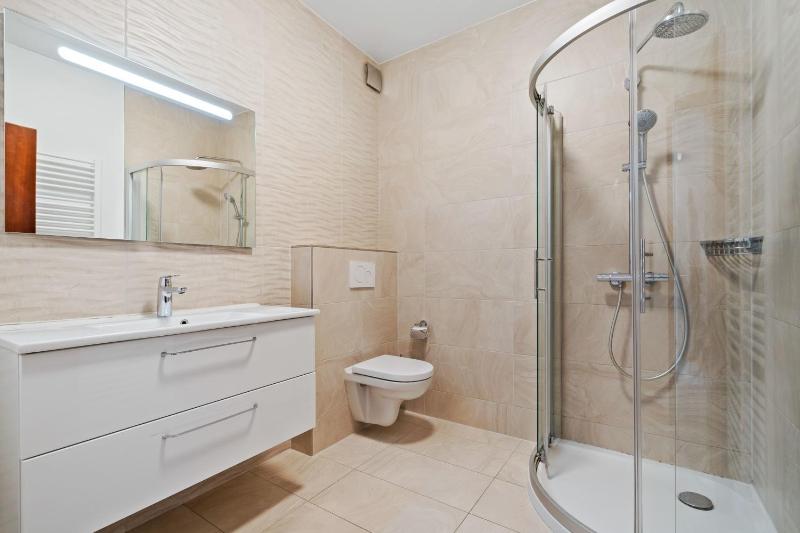 Stylish 2BR in Limpertsberg Near City Center - image 10