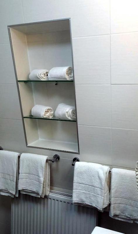 Quadruple Room image 1