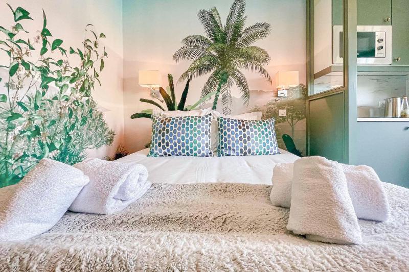 Superior Double Room image 1