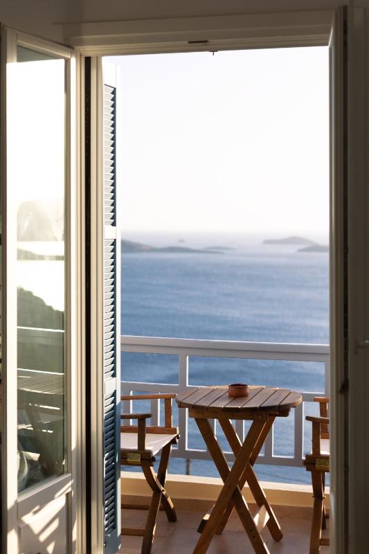 Grand Blue Balcony Island House Images