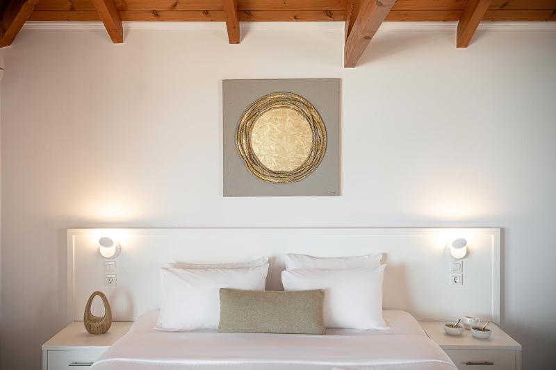 Sea Front Suite image 4