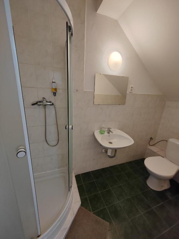 Studio Apartment image 1