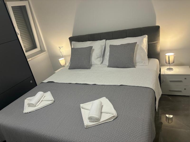 Apartman TINI 2 Images