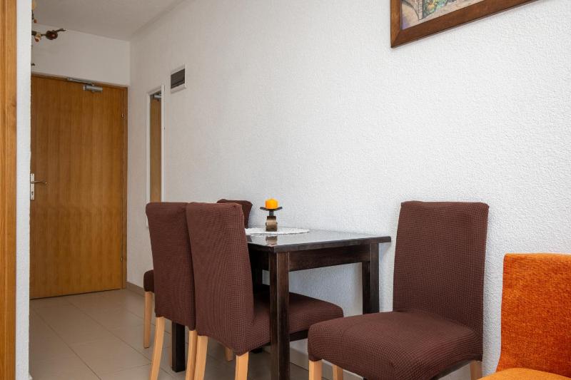 Apartments with parking space Vir - 23221 - image 26