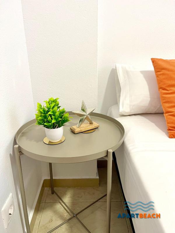 APARTBEACH GOLDEN I MUY LUMINOSO JUNTO PLAYA y CLIMATIZADO - image 30