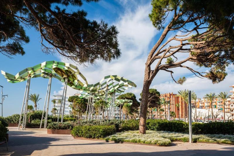 APARTBEACH GOLDEN I MUY LUMINOSO JUNTO PLAYA y CLIMATIZADO - image 17
