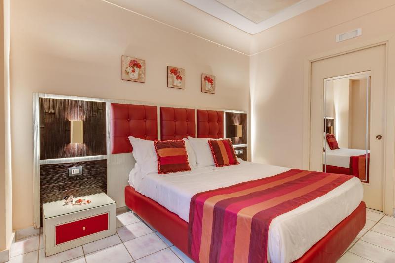 Triple Room image 2
