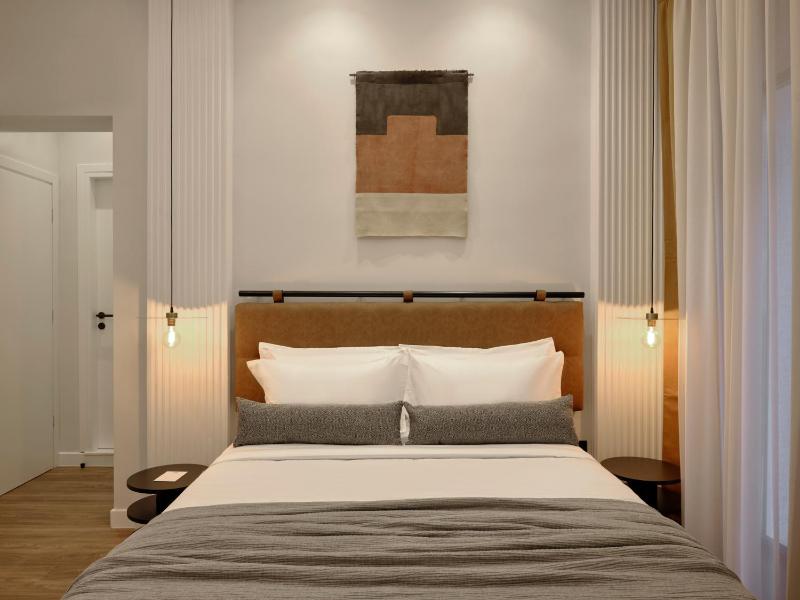 Deluxe Room Balcony image 2