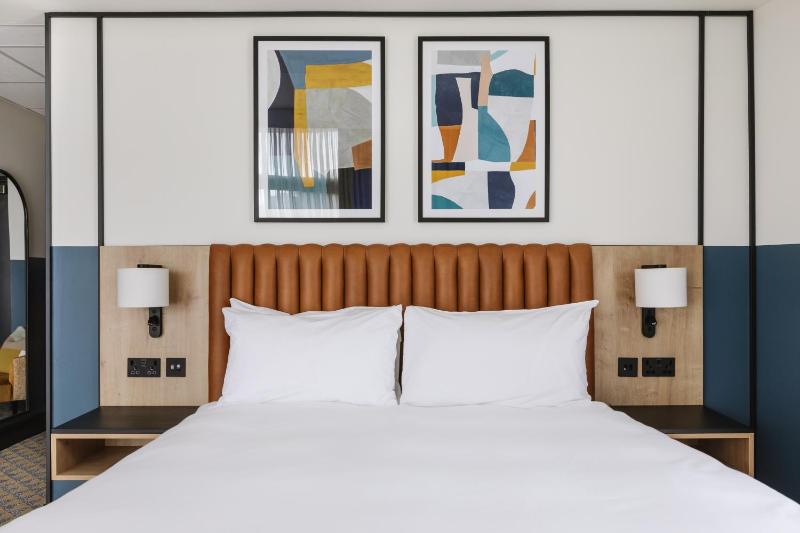 Standard Room image 3