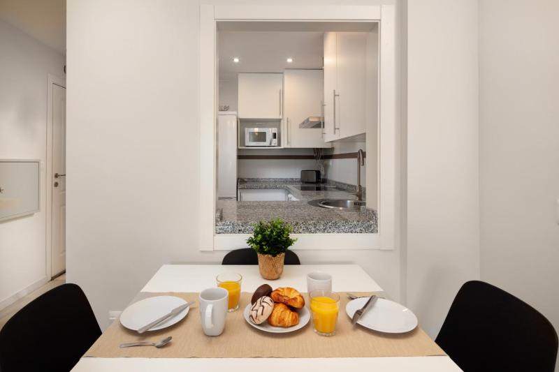 Coloso Sunset Beach by Alfresco Stays - image 3