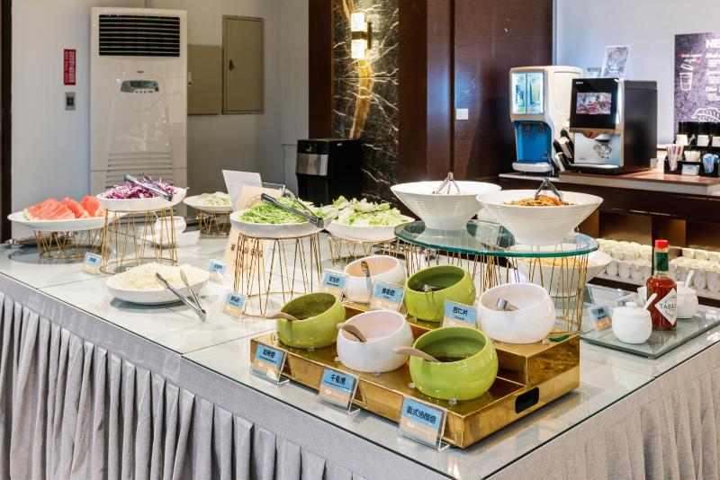 Mercury Hotel Taichung - image 34