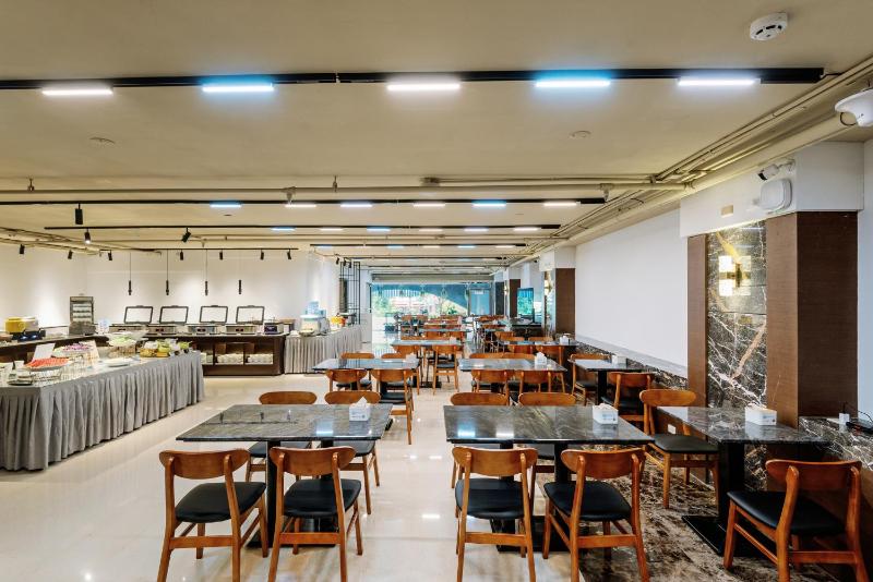 Mercury Hotel Taichung - image 15