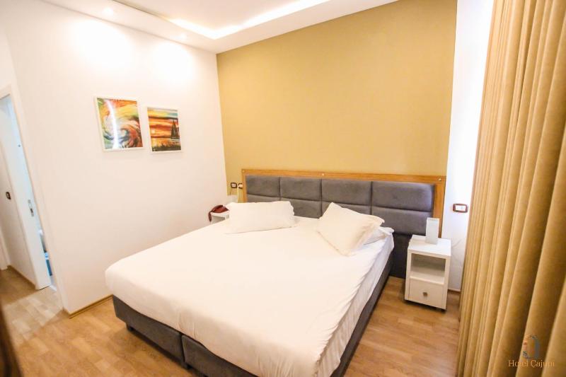 Double Room image 2