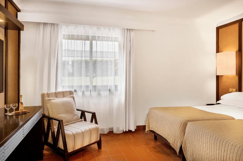 Classic Double or Twin Room image 1