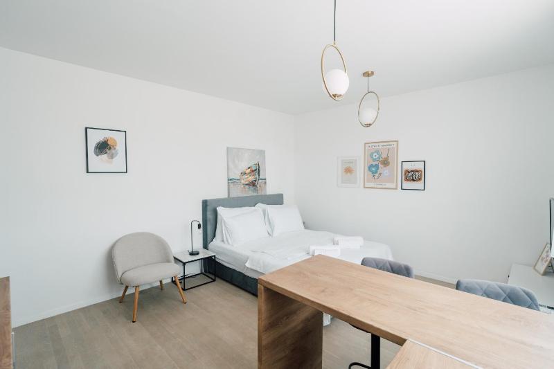 Luminous Living Studio - image 11