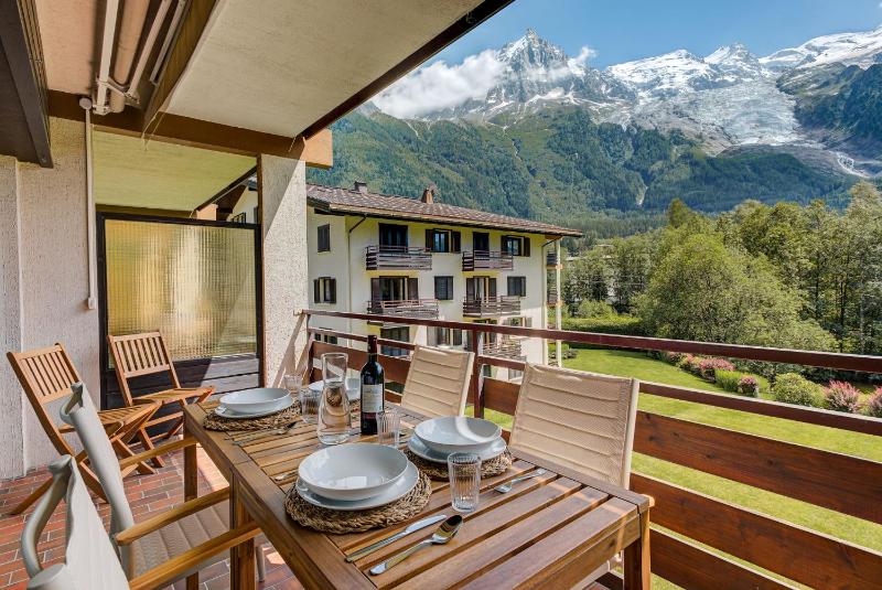 Apartment Cristal des Glaces Mont Blanc View Alpes Agency sleeps 6 - image 25