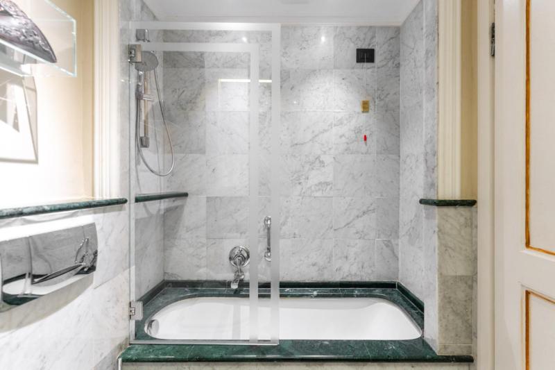 Double Room (1 Adult) image 1