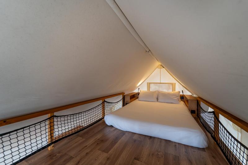 Deluxe Glamping Plus image 4