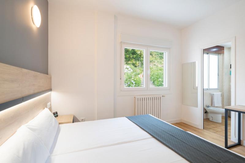 Triple Room image 3