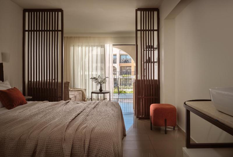 Deluxe Junior Suite image 1