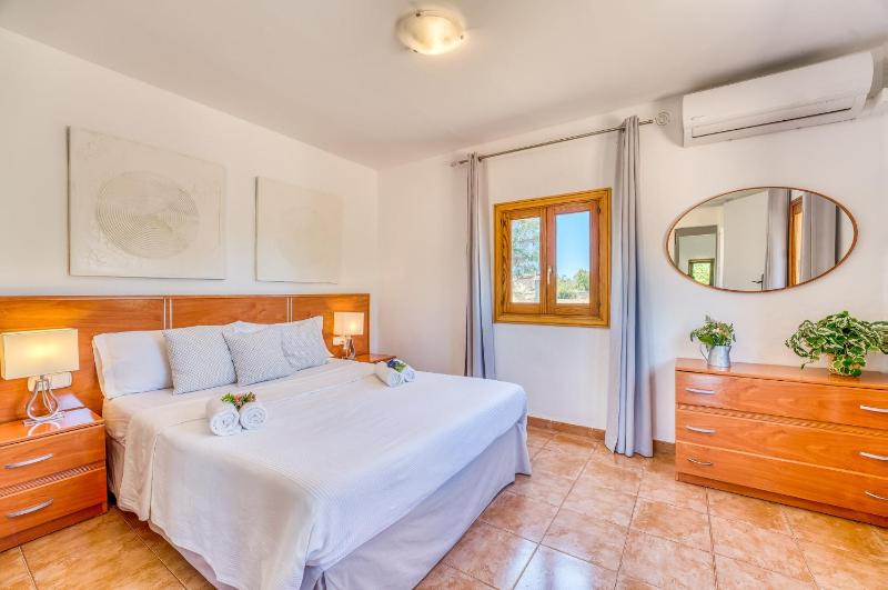 Ideal Property Mallorca - Finca Toni - image 3