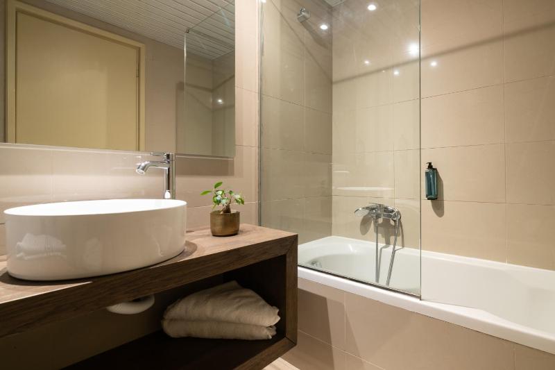 Deluxe Junior Suite image 3