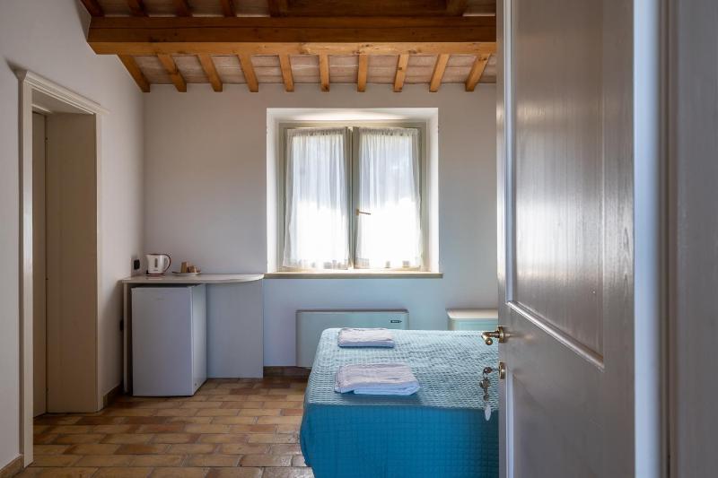 Double or Twin Room image 3
