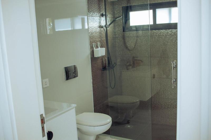 Sunrise Apartment - image 11