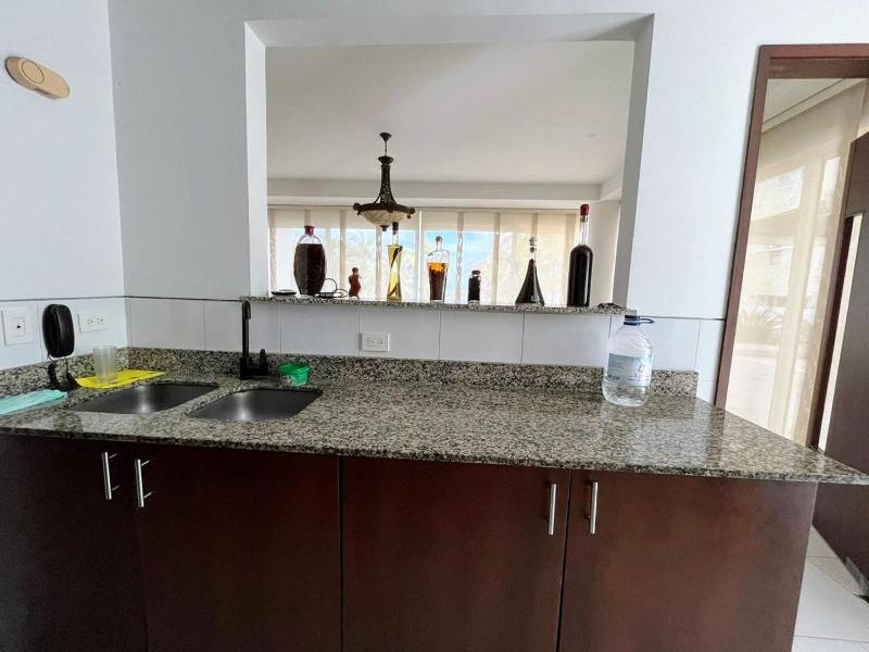 Apartamento con vista frontal al mar. - image 10